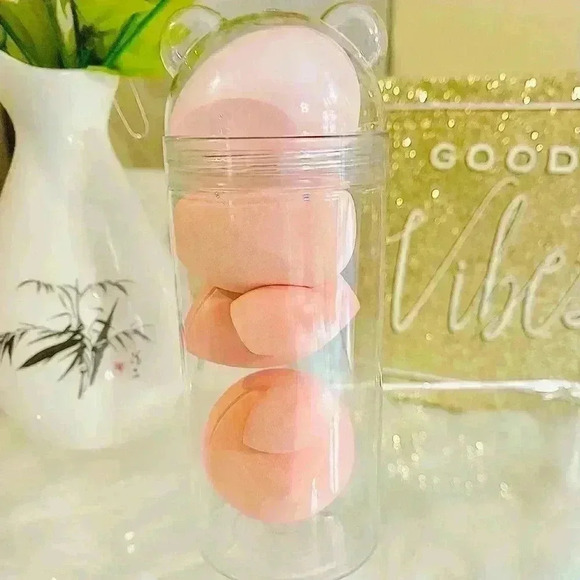 Makeup Sponge Set with Bear Case - Picture 1 of 7